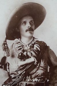 Karl May als Kara Ben Nemsi / Old Shatterhand, Kostümfotos